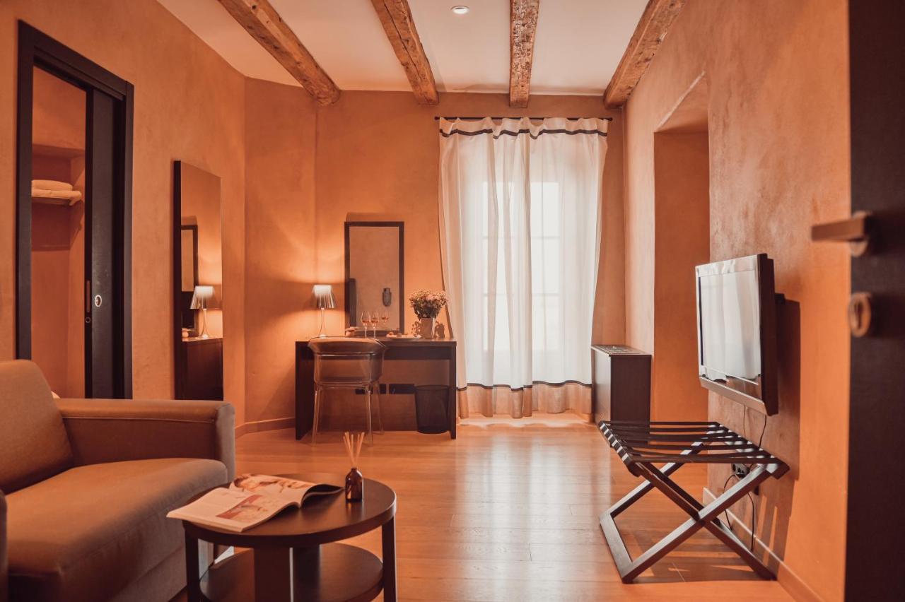 Heritage Hotel Kukuriku Кастав Экстерьер фото